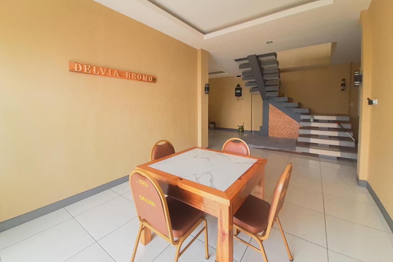 Delvia Bromo Homestay Mitra Reddoorz Pasuruan Εξωτερικό φωτογραφία