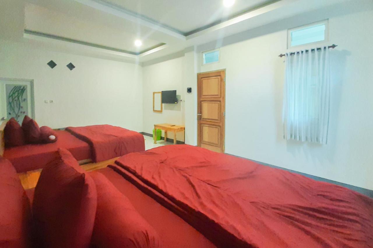 Delvia Bromo Homestay Mitra Reddoorz Pasuruan Εξωτερικό φωτογραφία